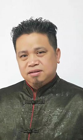 李咏秋