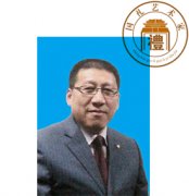黄利