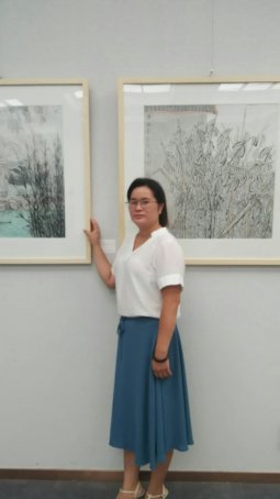 李丽芳