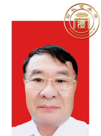 吴亚超