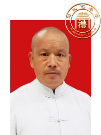 衡明峰