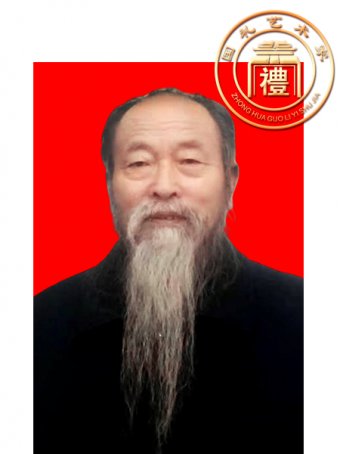 彩效明