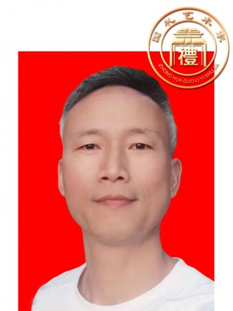 李国卿