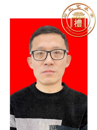 张艳超