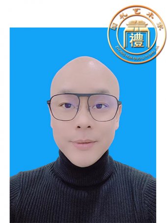 <b>李会东</b>