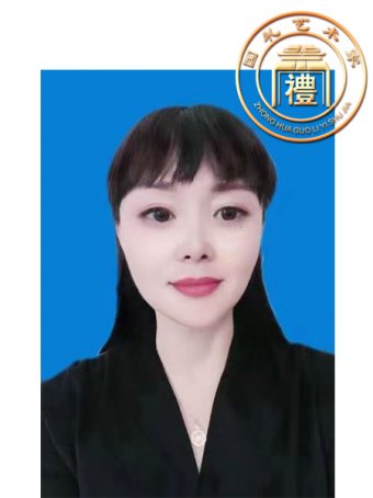 <b>张琳</b>
