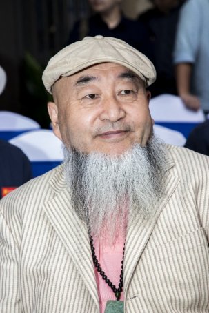 黄若愚