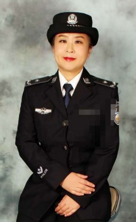 刘菲菲