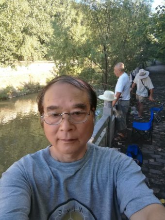 张万琪
