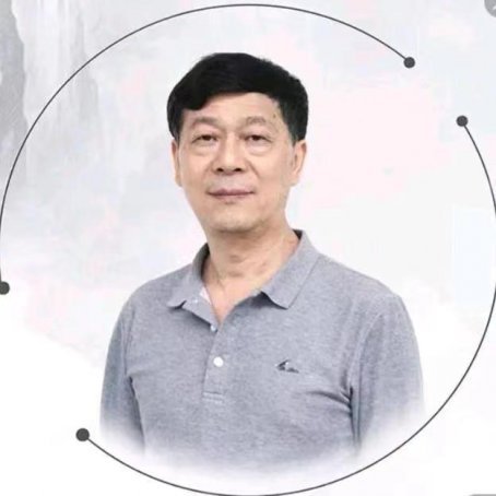 吴忠美