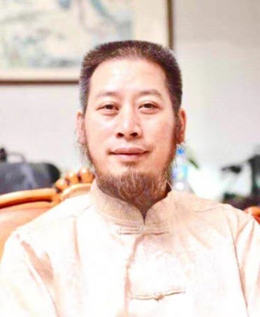 徐新华
