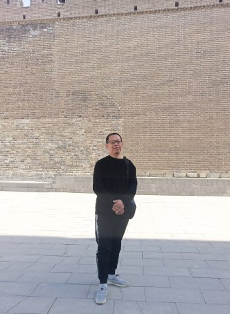 刘亚军