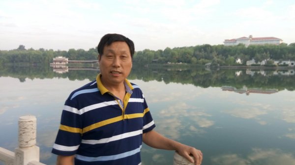 李志明