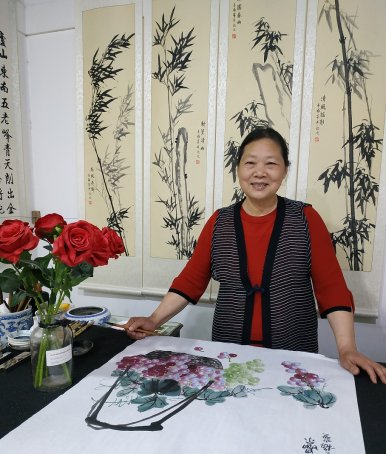 李金梅