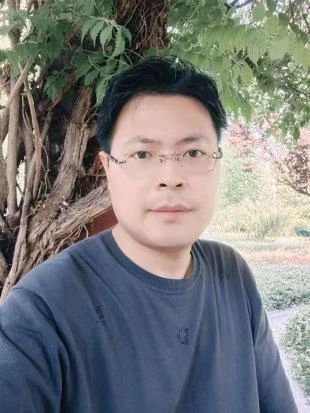 陈佑