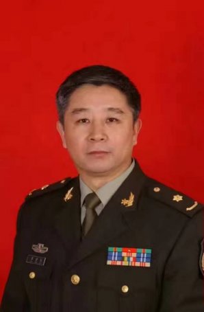 崔建国