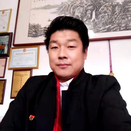 宫少军