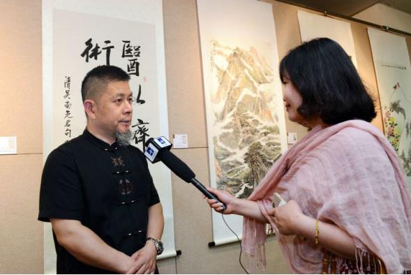 詹慕白
