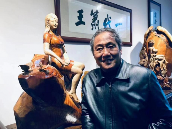 赵伯里