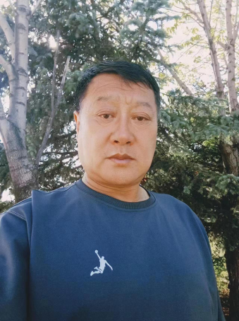 赵月东
