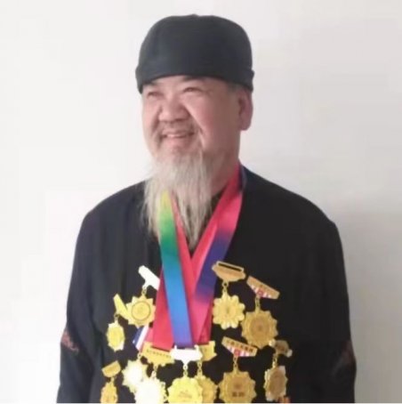 高红