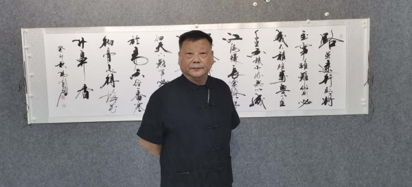 张琛